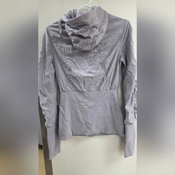 Lululemon Reversible Jacket - Picture 9 of 16